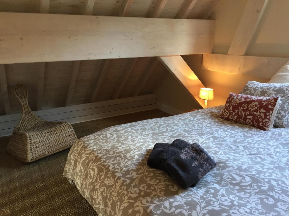 Le Clos De Jabanelle Ciney Eksteriør bilde